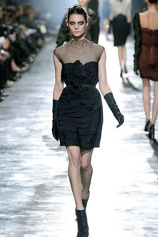 Look 32